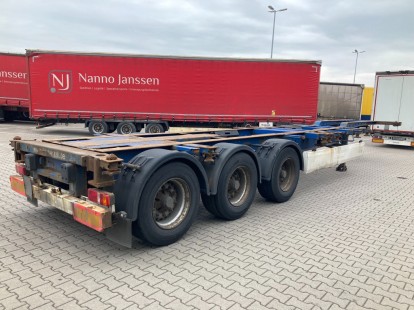 Прицеп контейнеровоз Krone 415701 Прицеп контейнеровоз Krone 415701